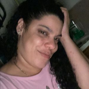 Meet your Posher, Alixa